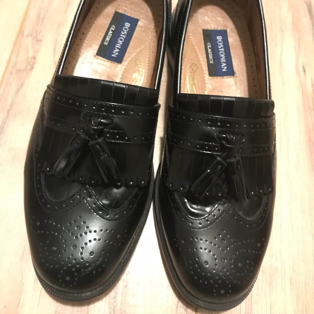 Bostonian Classics Tassel Loafer Shoe Men's 7.5